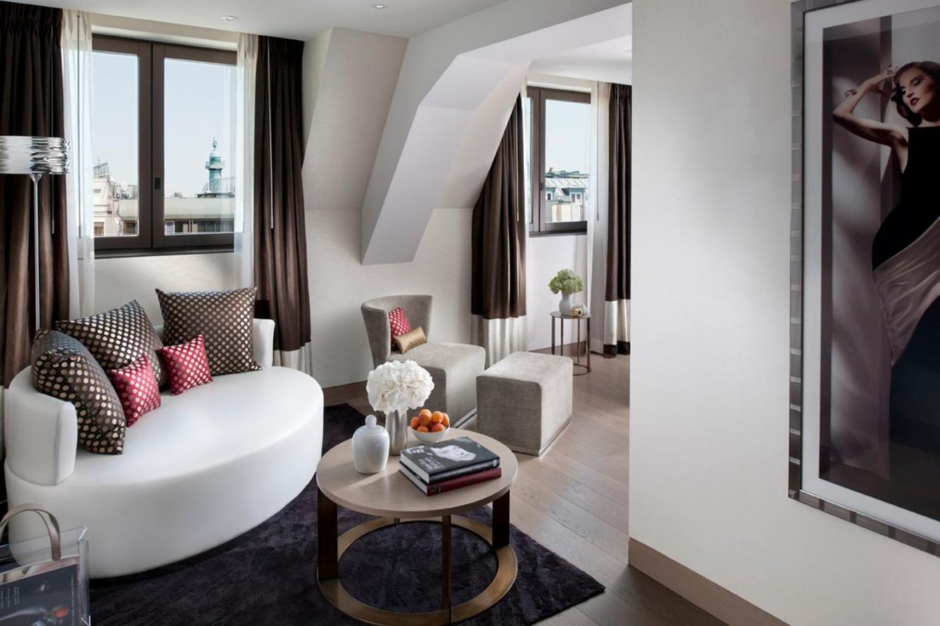 Mandarin Oriental, Paris Hotel Exterior photo